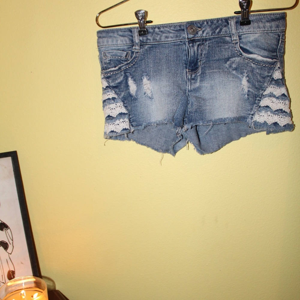 Rue 21 Lace Pocket Jean Shorts